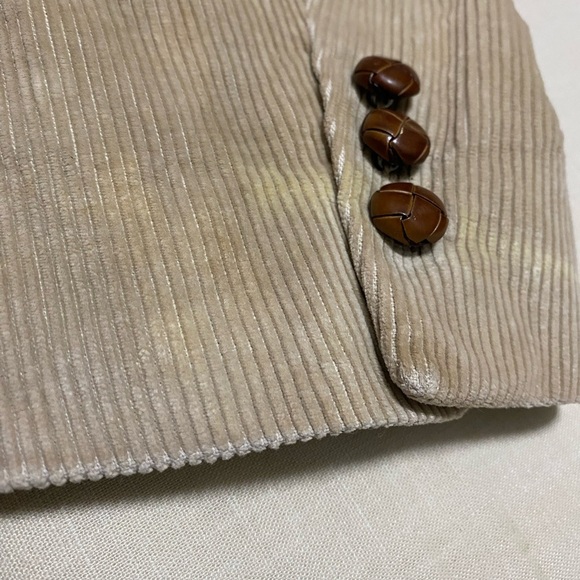 Mens Brooks Brothers Tan Corduroy Blazer with Knot Buttons, Flawed. 48R - Picture 9 of 15
